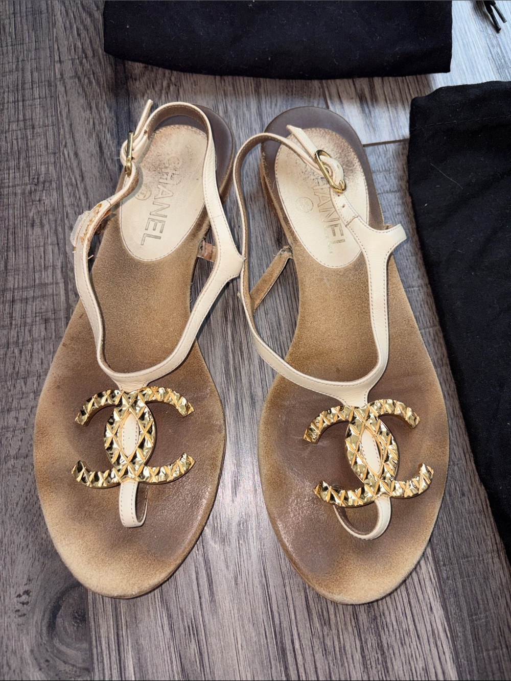 CHANEL Cream Leather T-Strap Sandals with Gold CC Logos